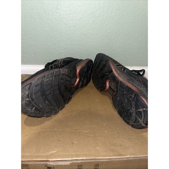 ASICS Women’s Sneakers Shoes Gel Saiun Black Rose Gold 1012B232 Size 10.5 - Picture 2 of 11